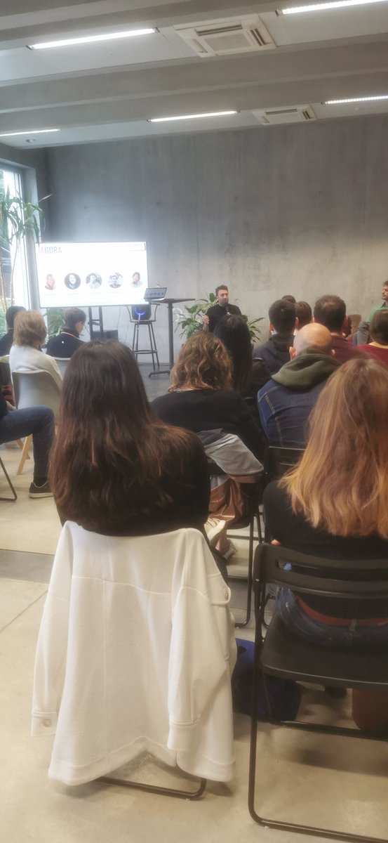 boostreseau (@boostreseau) on Twitter photo "L'#IA s'ancre dans un rapport nord-sud, c'est un arc social", nous dit <a href="/IreR1/">Irénée Régnauld 🐑🚀</a>. "Comment on fait, en société, des choix technologiques ?" pour y travailler, il a fondé <a href="/MoutonNumerique/">Le Mouton Numérique</a>, qui fait dialoguer faiseurs et penseurs numérique.
#iagorafestival
<a href="/IciConversation/">La Maison de la conversation</a> "L'#IA s'ancre dans un rapport nord-sud, c'est un arc social", nous dit <a href="/IreR1/">Irénée Régnauld 🐑🚀</a>. "Comment on fait, en société, des choix technologiques ?" pour y travailler, il a fondé <a href="/MoutonNumerique/">Le Mouton Numérique</a>, qui fait dialoguer faiseurs et penseurs numérique.
#iagorafestival
<a href="/IciConversation/">La Maison de la conversation</a>