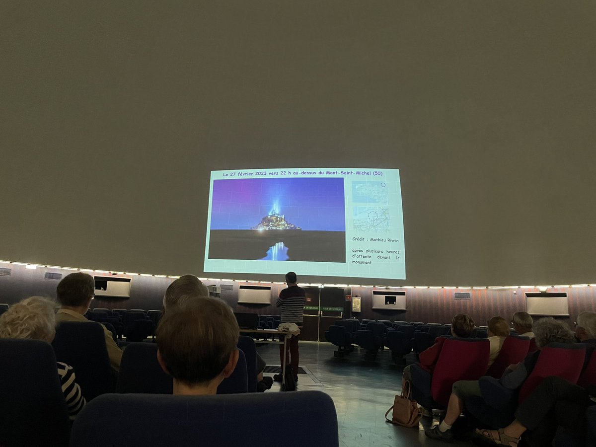 [AUJOURD’HUI AU PLANÉTARIUM]
Le Planétarium de Bretagne accueille aujourd’hui une série de conférences sous la thématique « La boussole retrouve le nord » organisée par Le Club Astro du Trégor et la Société géologique et minéralogique de Bretagne.