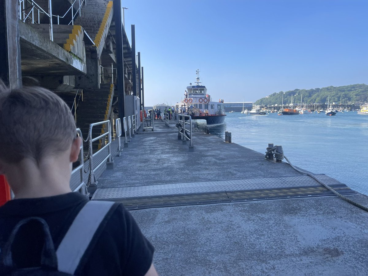SteveJByrne's tweet photo. Lads trip to @hermisland on @traveltrident minus two as Jospeh having his own adventures today but will see him later at @stmartinsacgsy award evening & Jo with @CIAirSearch βοΈ π βοΈ ποΈ but will we see @EllieFox_ π₯οΈ #herm #hermisland #guernsey #loveGuernsey #loveHerm #familytime https://t.co/LzqZ2sdfYw