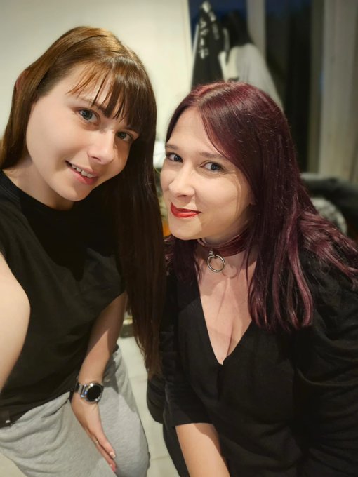 Go pour un week-end de tournage avec la belle @ChienneSophia 🔥🔥🔥 https://t.co/rgYV2hoWrk<a href="/tag/mlrgirls"class="tags"><span>#mlrgirls</span></a>