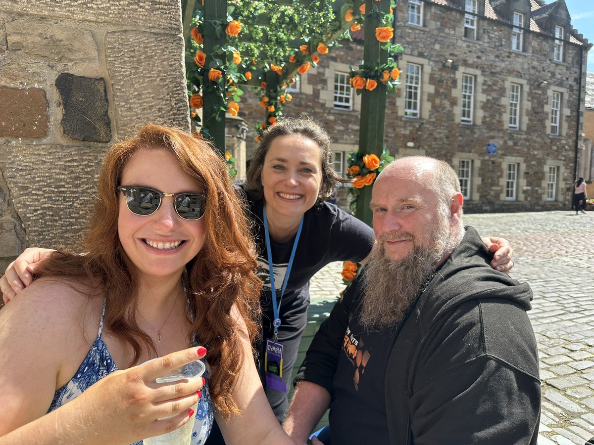 Luna Press Publishing 🇮🇹🏴 (@lunapressglobal) on Twitter photo Having a great time with the Luna family and friends! <a href="/JoannaCorrance/">Joanna Corrance</a> and Jim from Ginger Nuts of Horror! Having a great time with the Luna family and friends! <a href="/JoannaCorrance/">Joanna Corrance</a> and Jim from Ginger Nuts of Horror!