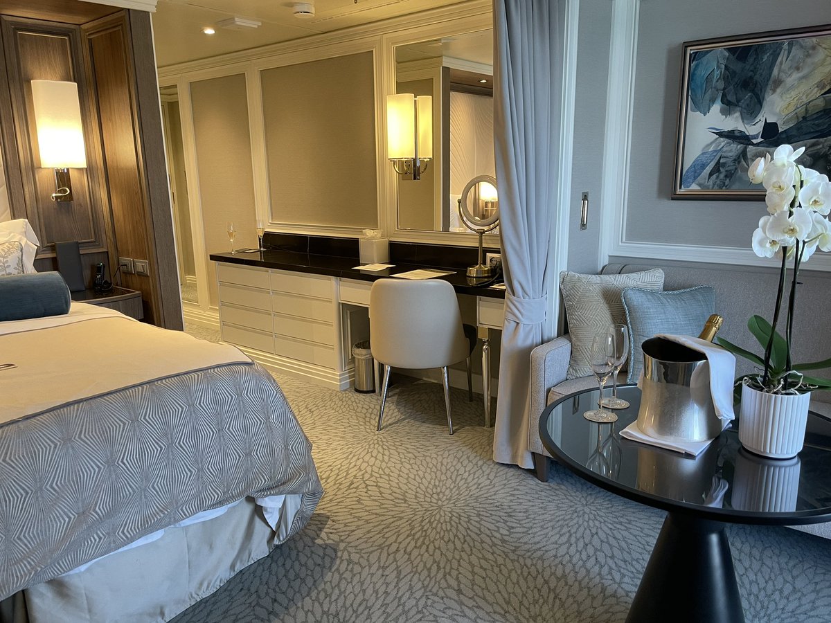 BlondesCruise's tweet photo. Cruise dreams are made of this: we’re lucky to be experiencing the ultimate luxury Mediterranean sailing on @regentcruises @RegentUKNews #Grandeur #ExperienceRegent #ad #presstrip https://t.co/xwyFfBITXW