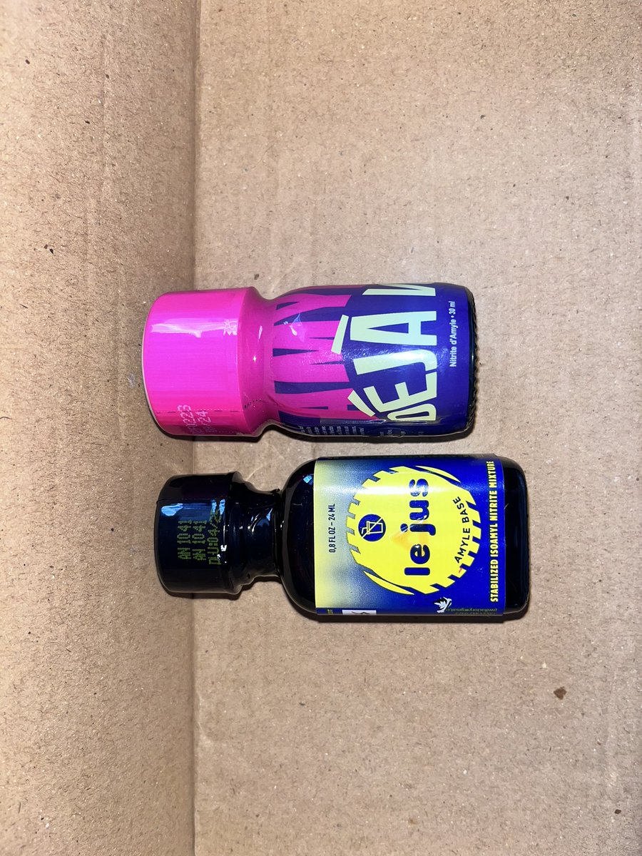 beckyphan1123's tweet photo. @AromasContact Hai em 24ml 30ml must try 🔥🤫🔥 https://t.co/8SaznU8mBx
