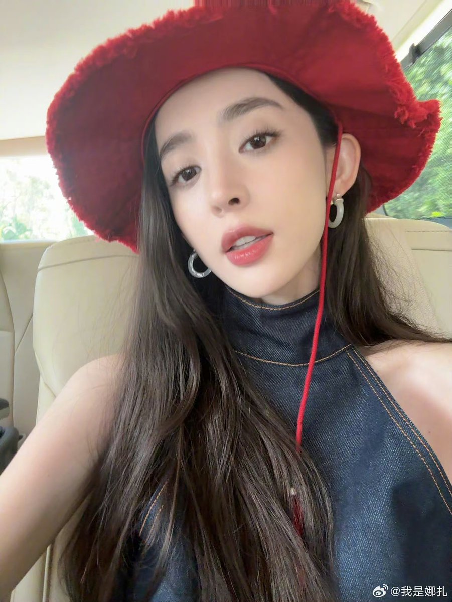 GorgeousNazha's tweet photo. Always so pretty 😍 

#Gulinazha #Gulnazar #Nazha
#古力娜扎 #娜扎 #گۈلنەزەربەختىي https://t.co/vwxQ9KrjF0