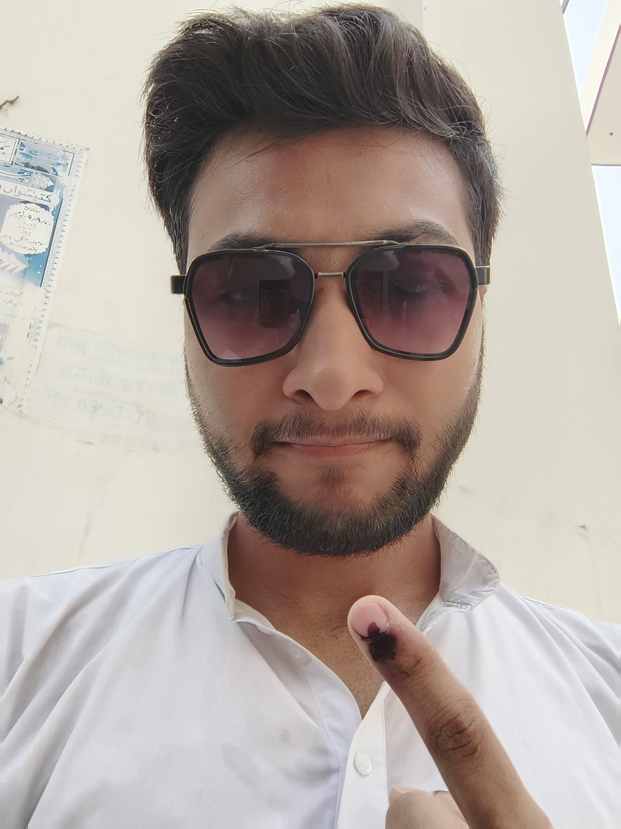 abid_sid's tweet image. Voted against hate, fascism and bigotry.

Vote against wrongful use of government machinery.

Voted against structural churning of constitutionalism.

Voted for every political prisoner therein.
#ExitPoll #loksabhaelections #7th_Phase