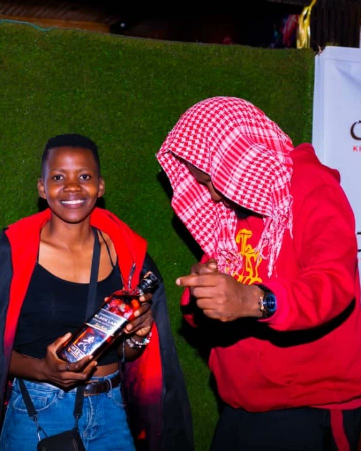 theonlyjaluo's tweet image. So here is the proggie 
7pm #AfricanExpress #SNF @882SanyuFM
10pm @ChomaZone2: Nyama pizza music by Dj Crim
1Am @Mama_d256
Tomorrow 
9pm Nomad Bar Bunga 
1Am @Mama_d256 

Weekend 🔥🔥🔥🔥