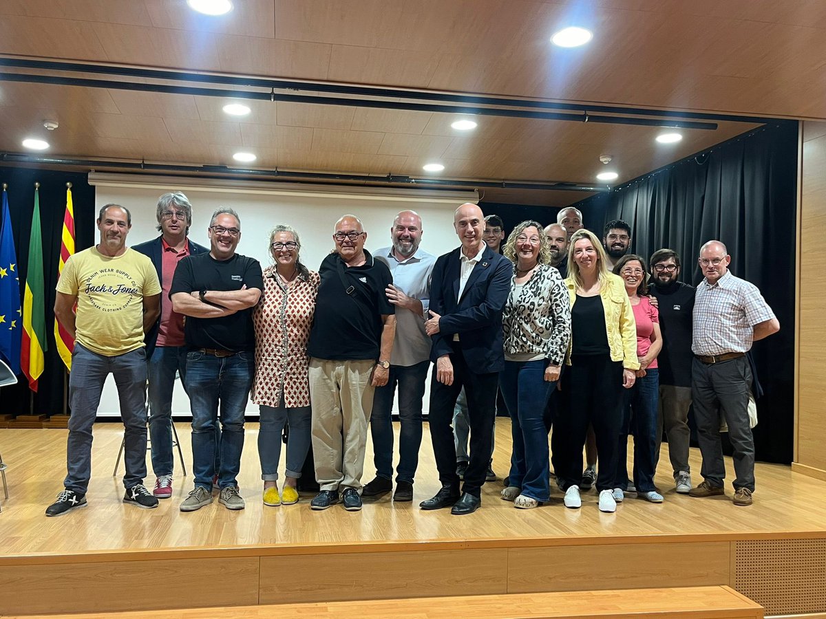 Moltes gràcies a totes i tots per acompanyar-nos dijous al vespre!!
