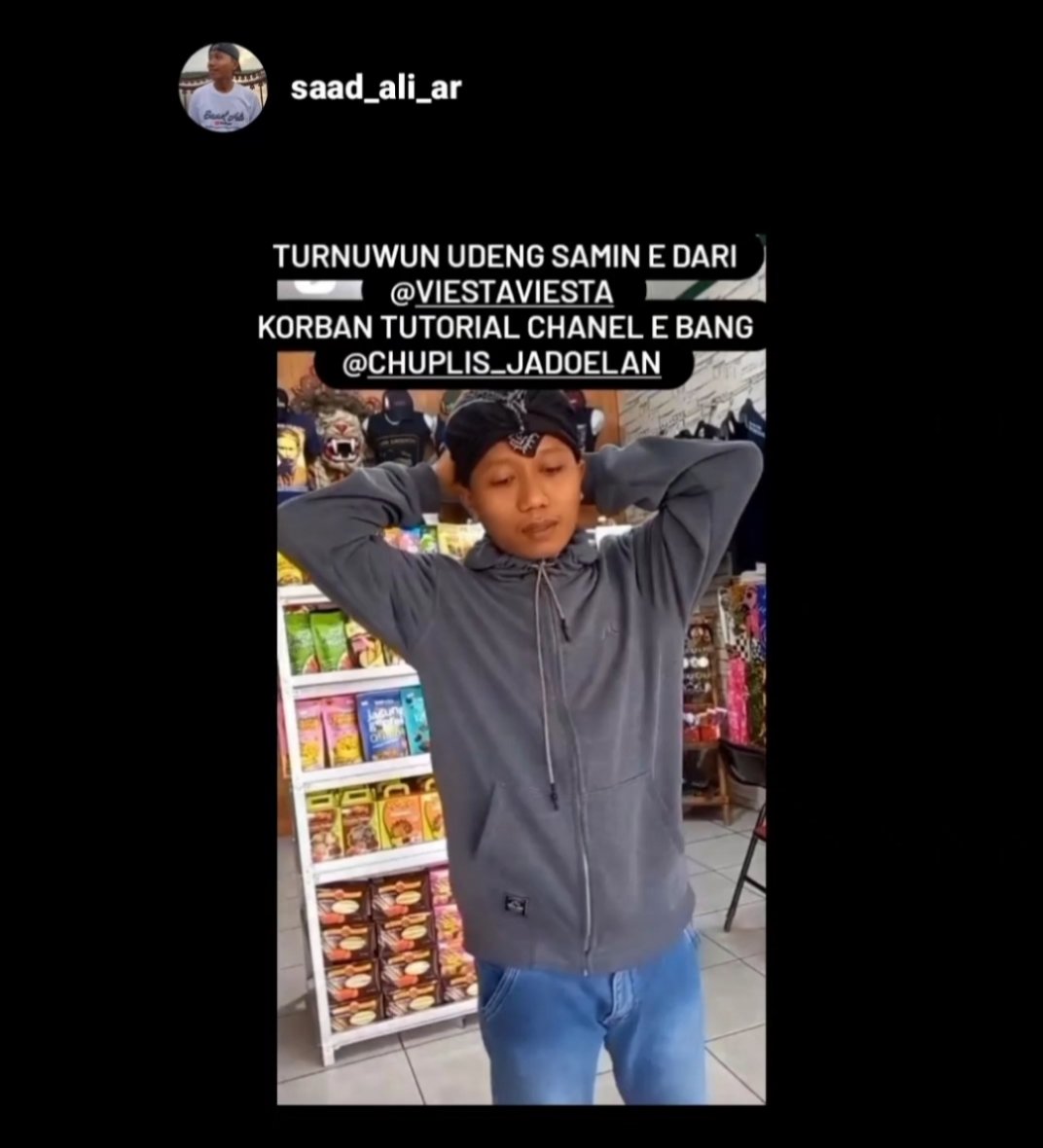 Iket samin
Harga mulai 20k
Bisa custom iket batik tulis
Motif desain sesuai permintaan
Info ▶️081225012495