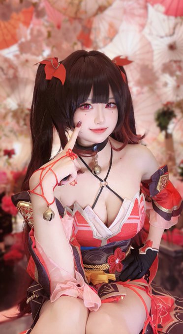 Twitterのコスプレ画像10