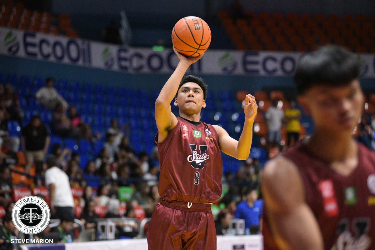 Jacob Bayla is ready to make his Filoil debut with the UP Fighting Maroons! ✊🏀

📷 Steve Marion/Tiebreaker Times