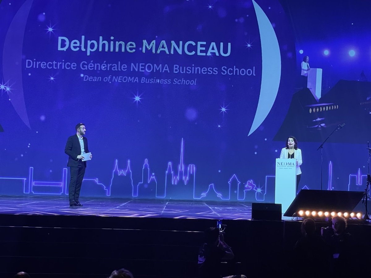 LEROY ANNE (@aleroyneomabs) on Twitter photo Notre Directrice GĂ©nĂ©rale <a href="/delphmanceau/">Delphine Manceau</a> ouvre la cĂ©rĂ©monie de remise des diplĂŽmes 2024 des programmes MS MSc part Time, Executive MBA, DBA, PHD de <a href="/NEOMAbs/">NEOMA Business School</a>. Bravo Ă toutes et tous ! Nous sommes extrĂȘmement fiers de votre parcours âšâš #Jointhefamily Notre Directrice GĂ©nĂ©rale <a href="/delphmanceau/">Delphine Manceau</a> ouvre la cĂ©rĂ©monie de remise des diplĂŽmes 2024 des programmes MS MSc part Time, Executive MBA, DBA, PHD de <a href="/NEOMAbs/">NEOMA Business School</a>. Bravo Ă toutes et tous ! Nous sommes extrĂȘmement fiers de votre parcours âšâš #Jointhefamily