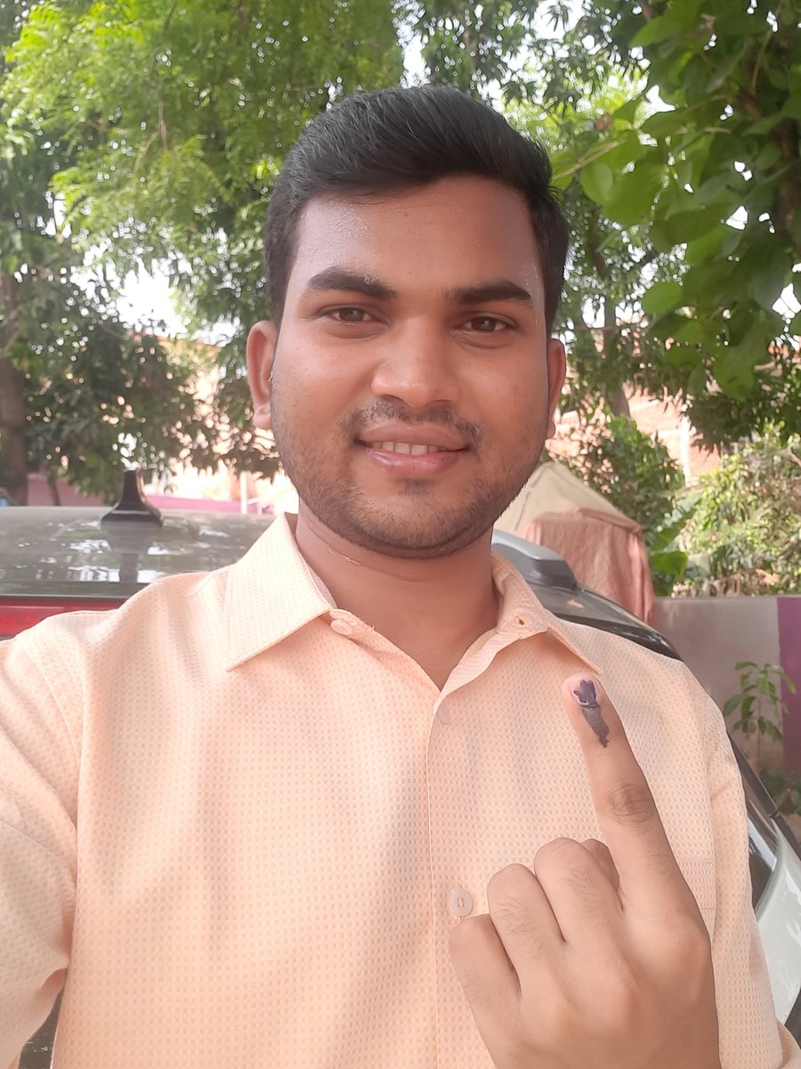 imkrishnaKu's tweet image. आज किताबों वाली संप्रभुता को कार्यान्वित किया गया...
#Voted
#NationFirstVotingMust...
#viksitbharat
@ECISVEEP