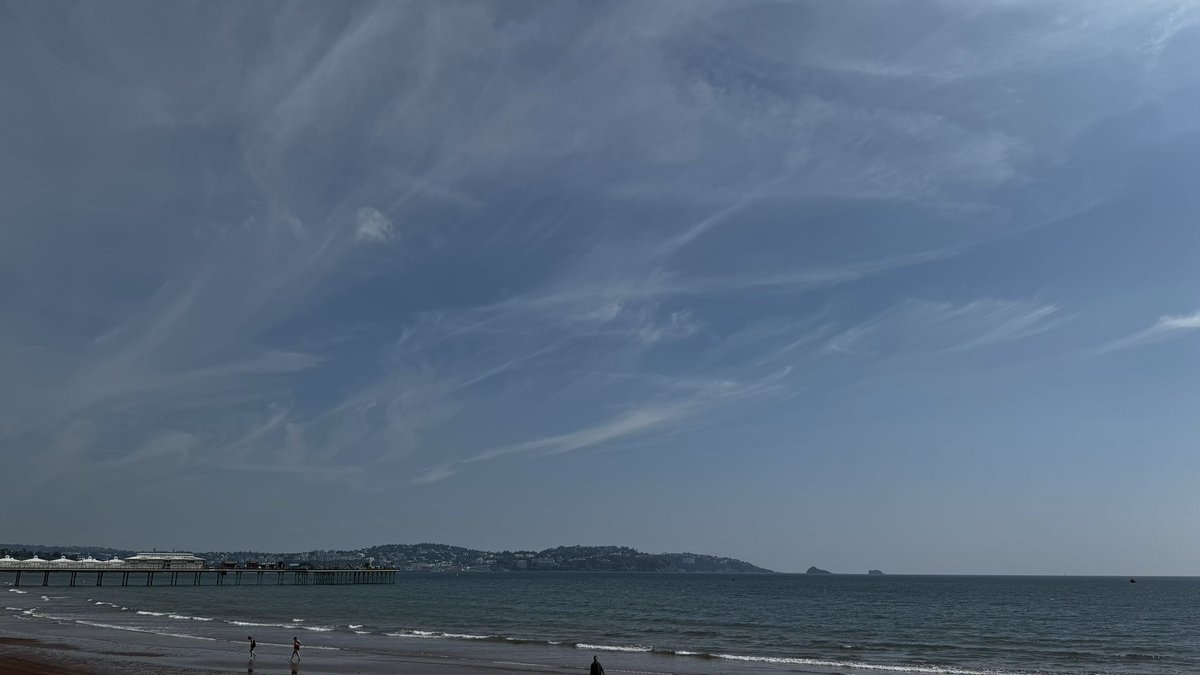 The sky over Torbay looks pretty perfect for flying and a fantastic afternoon for the <a href="/RivieraAirshow/">English Riviera Airshow</a> and you can hear it live on <a href="/BBCDevon/">BBC Devon</a> with me and <a href="/jsvickery/">James Vickery</a> from 2