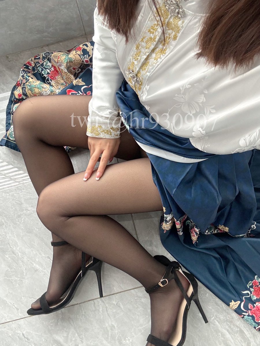 黄推福利内容 - 王女士🍓的精彩图片 福利姬王女士🍓分享的黄推图片3 - 网红私拍内容