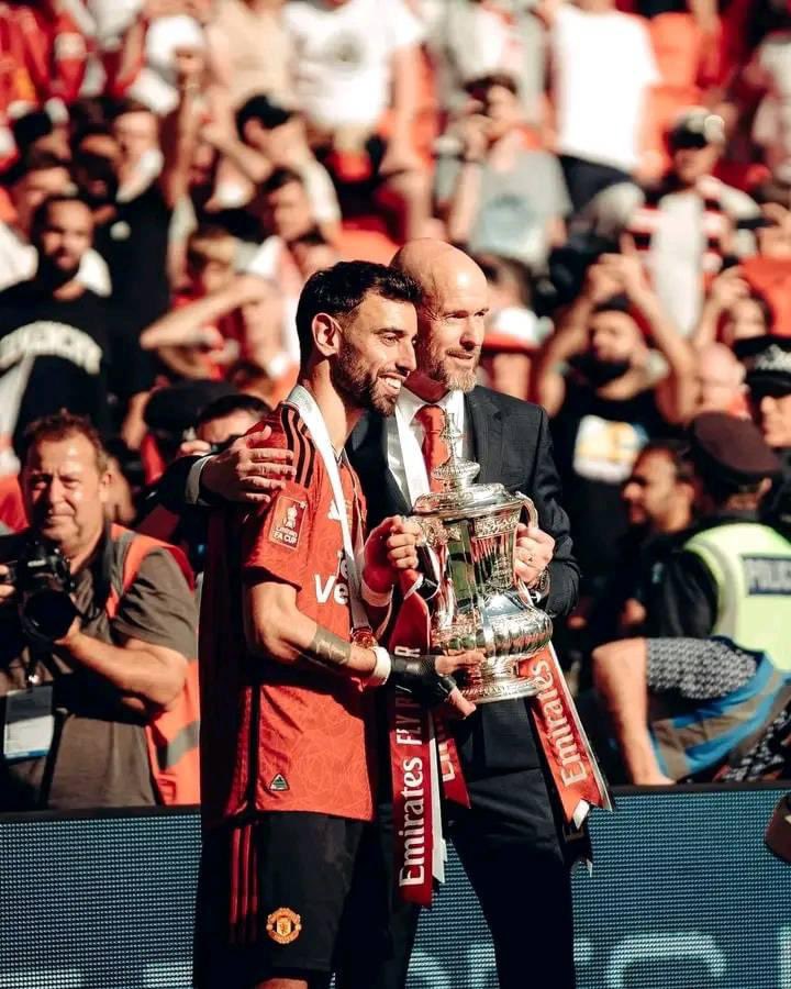 Bruno Fernandes is 100% focused on his Manchester United career. 

No plan to leave despite English Media pushing him out of the door with fake news . He will stay at United for many years to come. 

United are preparing a new deal for him in the next couple of months. #MUFC