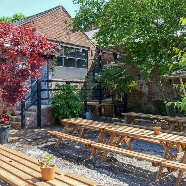 LisaBrownPhoto1's tweet photo. A few photographs of Preston's hottest new spot, the Chew's Yard garden! 🌿 https://t.co/SCDAjvma7V