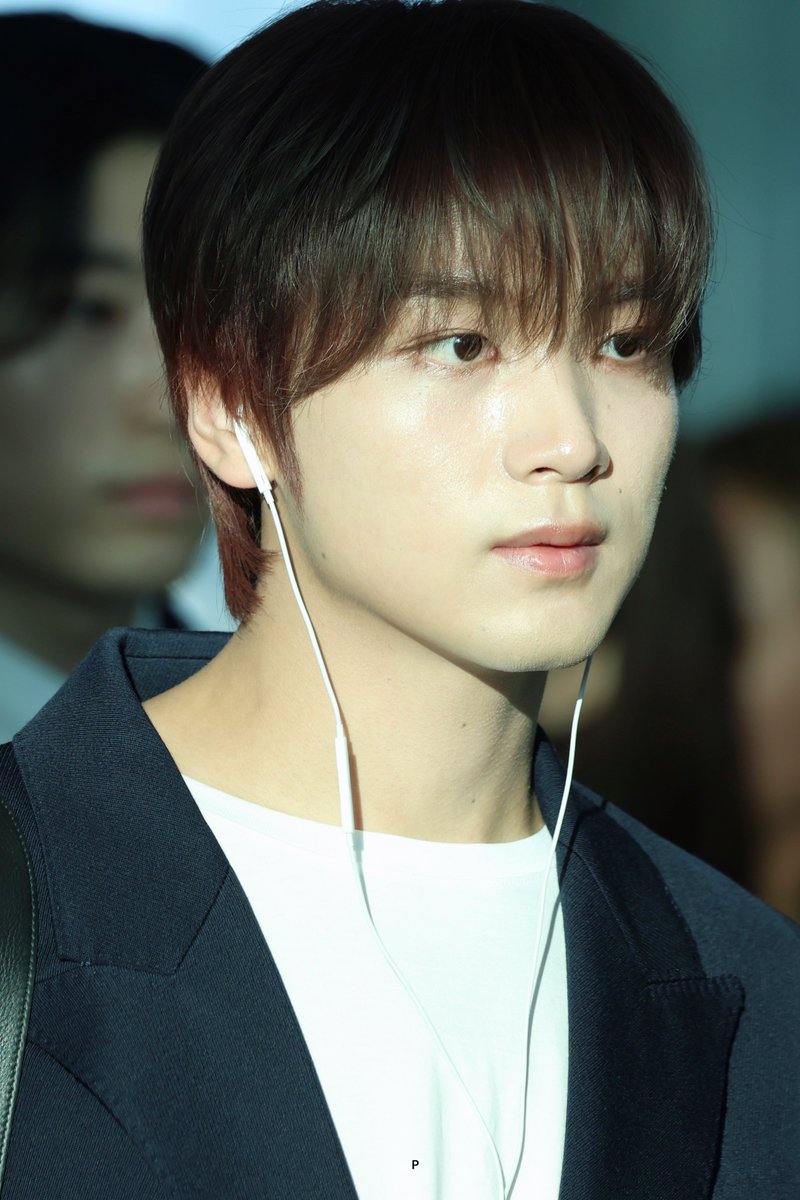puppydolphin_hc's tweet photo. 240601 ICN #해찬 #HAECHAN https://t.co/leKdJ5W29P