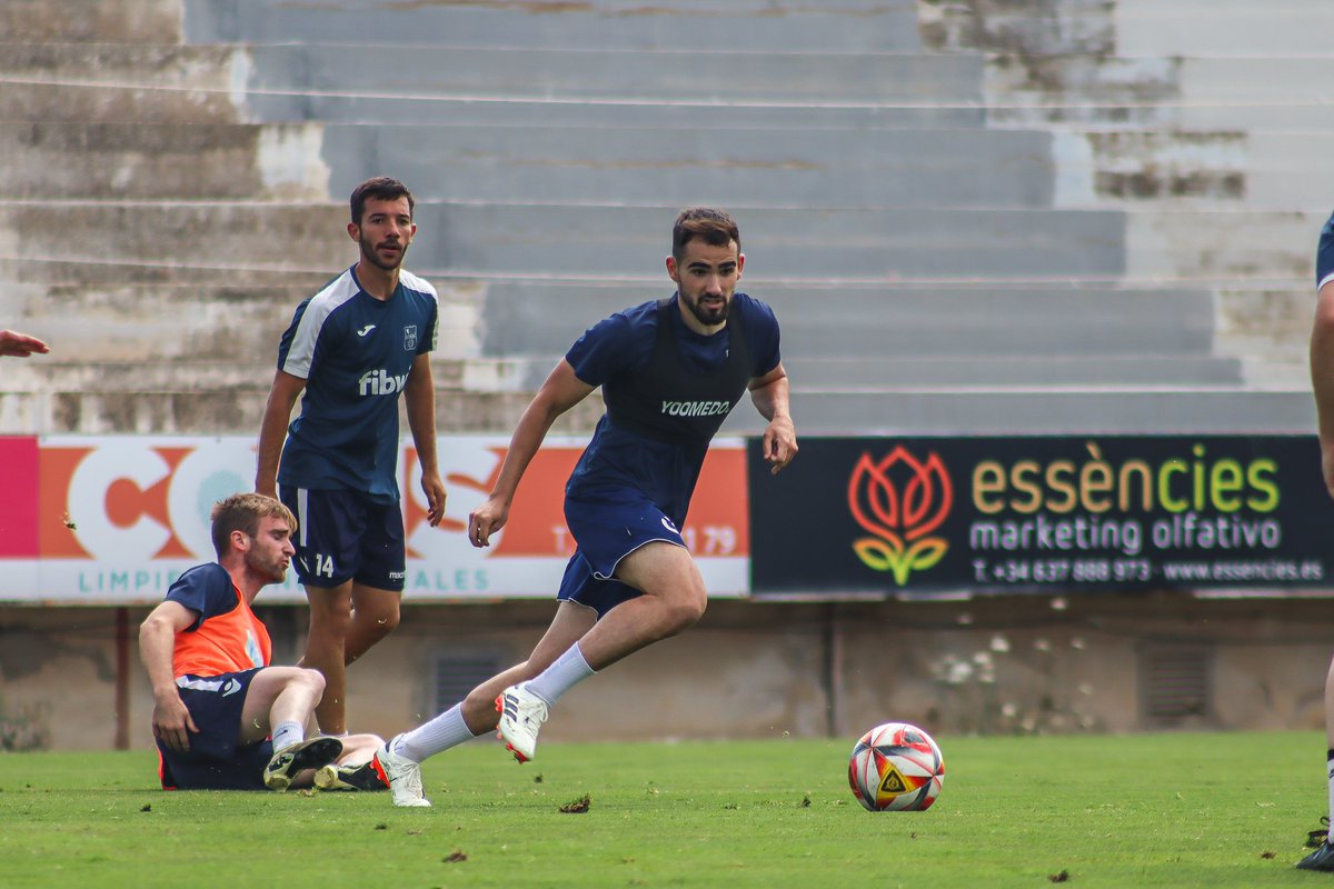 U.D. Poblense tweet media