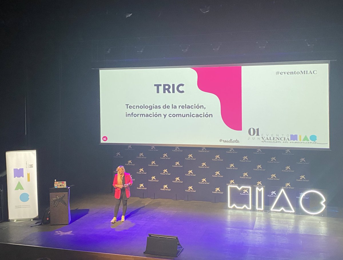 TRIC o TIC? 👻
¿Cómo te relacionas con tus alumnos a través de la tecnología? <a href="/rosaliarte/">Rosa Liarte Alcaine</a> <a href="/MIACeduca/">MIAC • Maestros Innovadores</a>