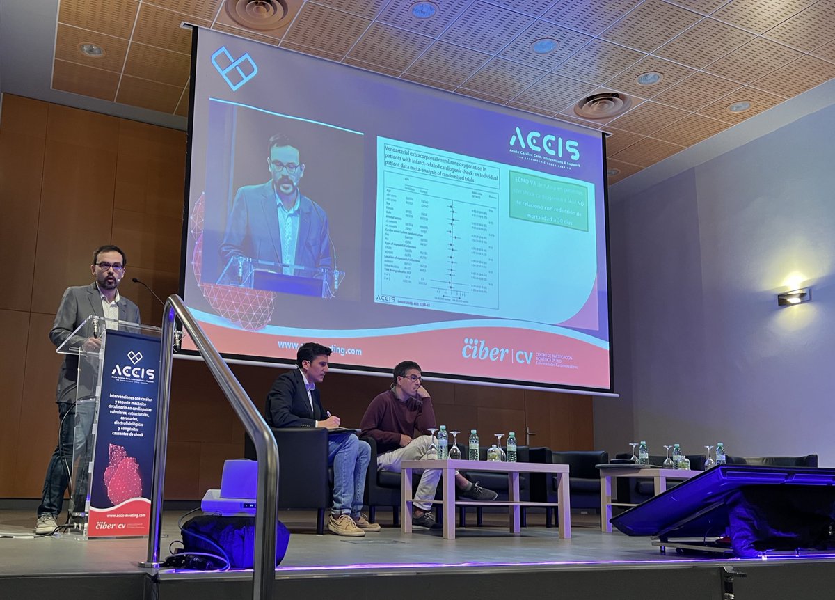 ignamatsant's tweet photo. #ACCIS2024
👉Live case con Impella para ICP
👉controversias, sin llegar a las manos
👉casos clínicos facilitos…
👉programa 🔝tb de enfermería 

Reunión del grupo de código shock y concurso de casos terrrribles esta tarde!
@davidcalle1390 @Felipediezhoyo @secardiologia @shci_sec @jmmoreiras @Auribarri @DrDavidDobarro @ResiSec @belcid7 @pabl0salinas @JovenesSec