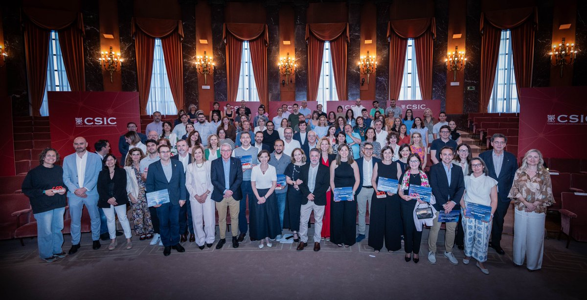 🎖️El #CSIC celebra la primera edición de sus premios de #transferencia y #emprendimiento. Los galardones reconocen la capacidad de los proyectos para contribuir al desarrollo de la sociedad y el afán emprendedor del personal investigador del organismo.
👉 tiny.cc/4rxayz
