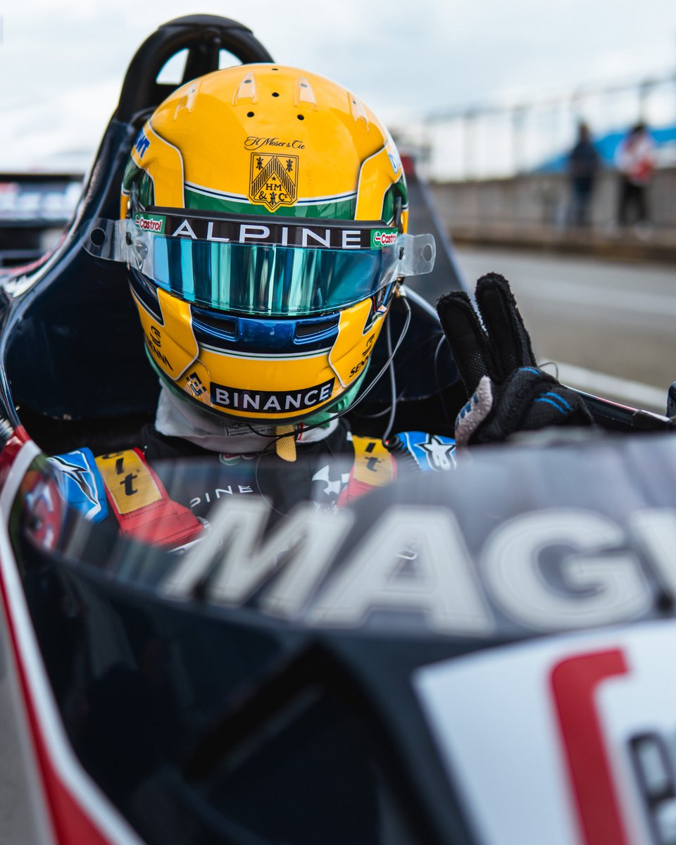 Pace Six Four tweet media