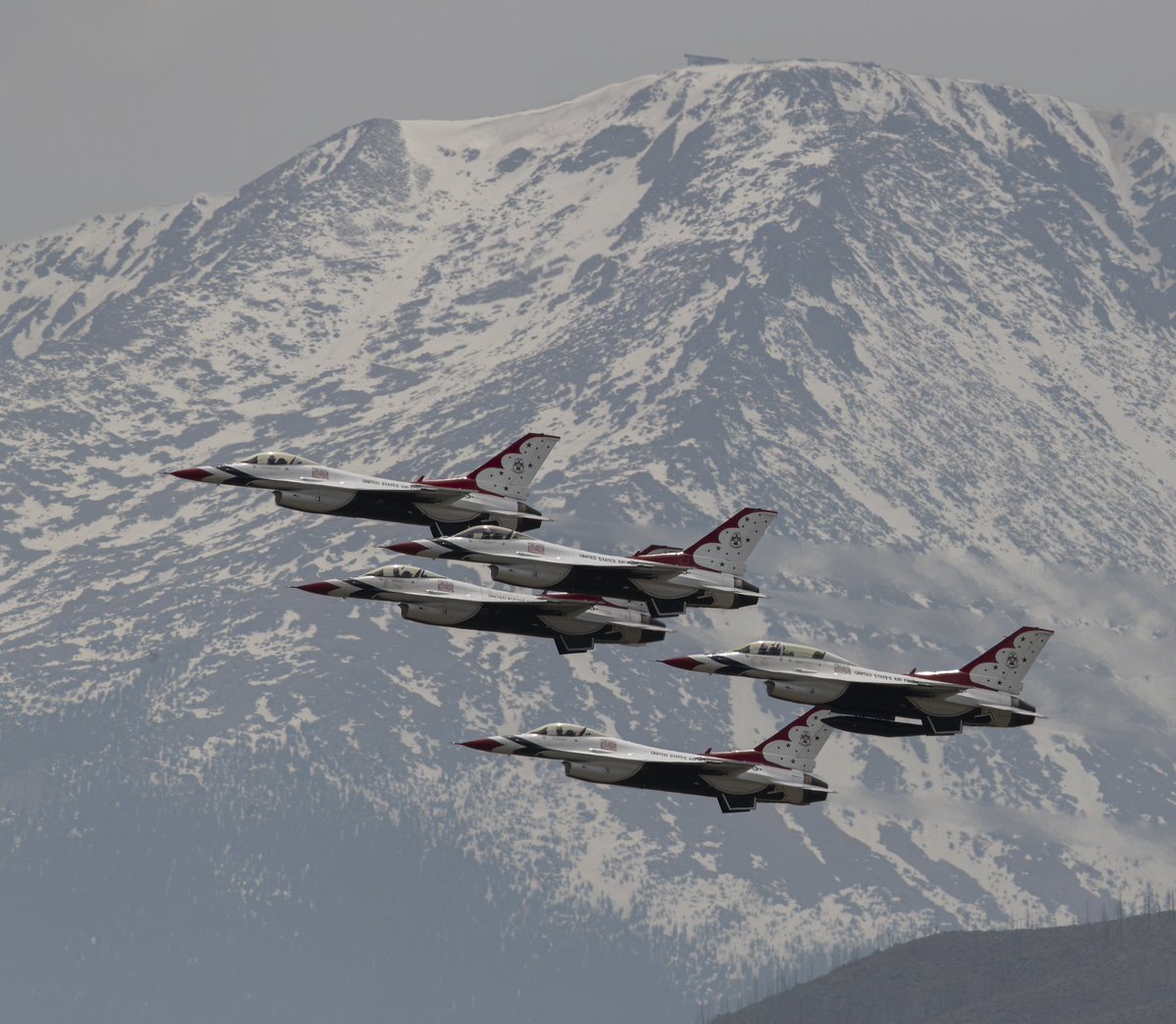 The Air Force Thunderbirds flying in front of Pikes Peak. #Colorado #Cowx #photography