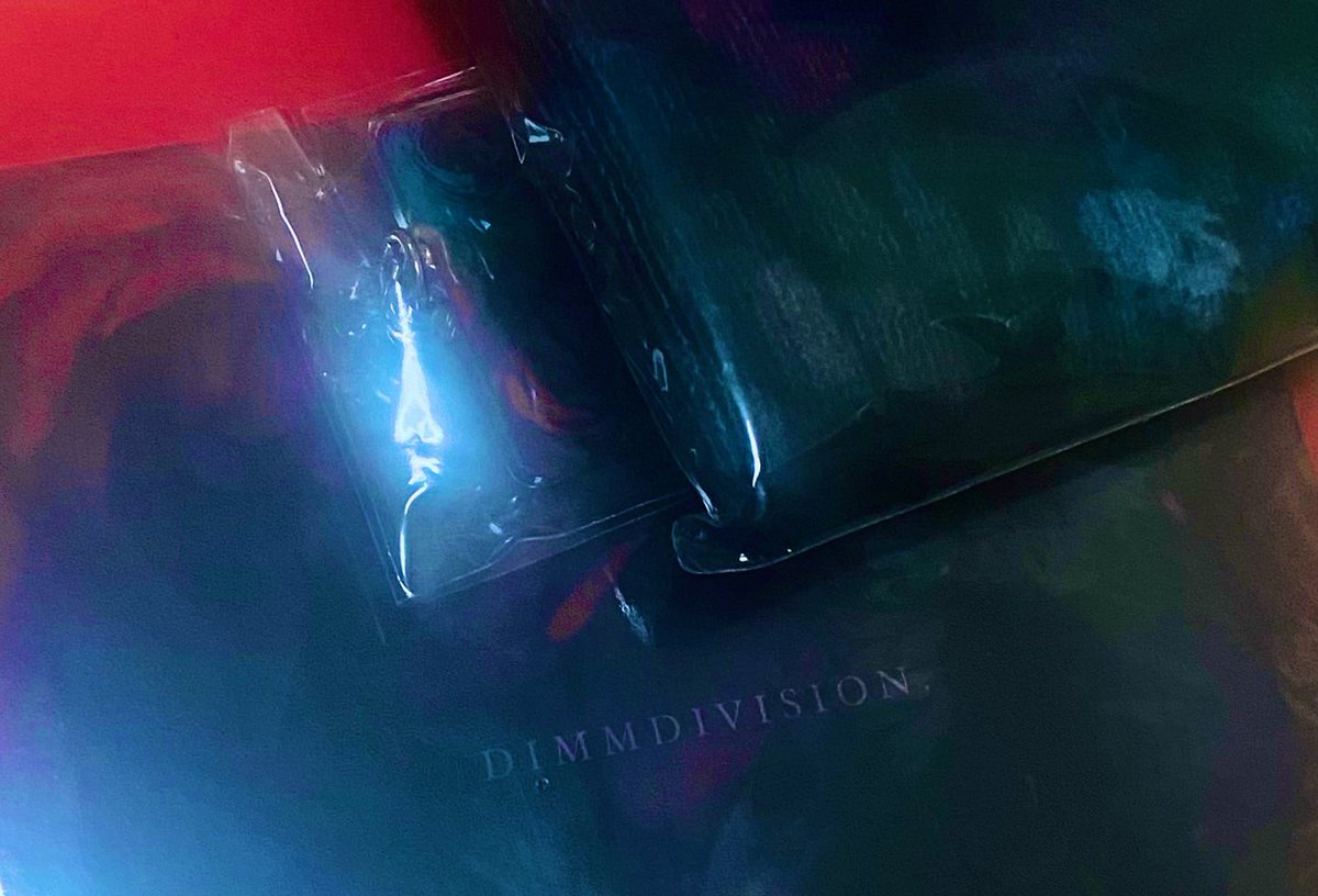 DIMMDIVISION.
『SymbiosiS』
2024/05/26RELEASE
CD/グッズ