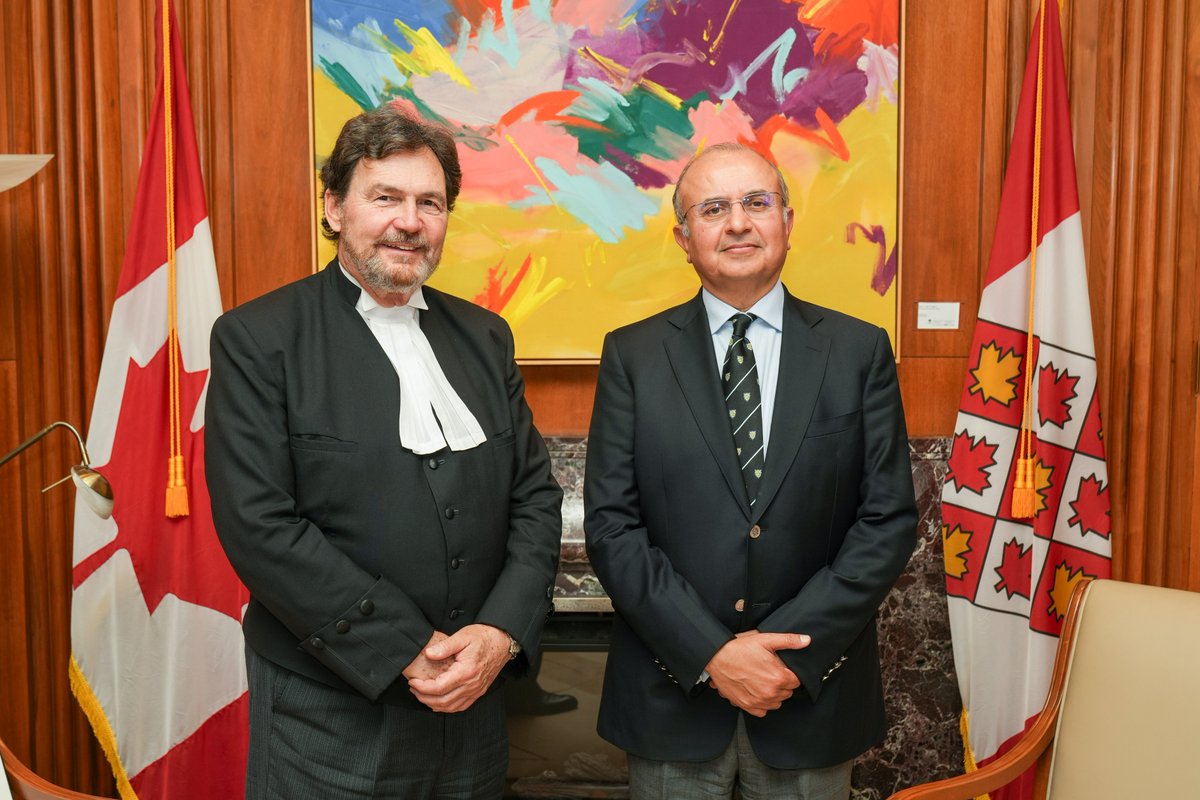 Mr. Justice Syed Mansoor Ali Shah from the Supreme Court of Pakistan was at the Supreme Court of Canada last week to meet with Chief Justice Richard Wagner. They discussed judicial independence, the use of technology, judicial training and media relations. 🇨🇦 🇵🇰