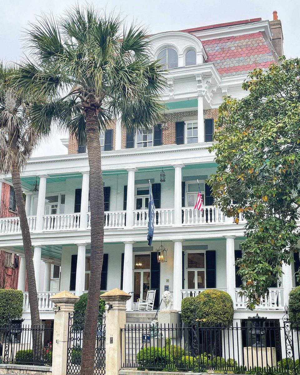 What is the Economic Impact of Tourism in the Greater Charleston, SC Area? - Let's look at the numbers - Charleston Daily - bit.ly/3VkWEud

#Tourism #CharlestonEconomy #CHSnews #CharlestonDaily