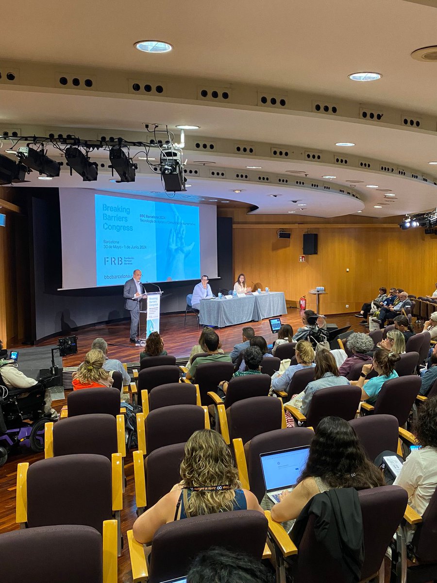 carles campuzano tweet media