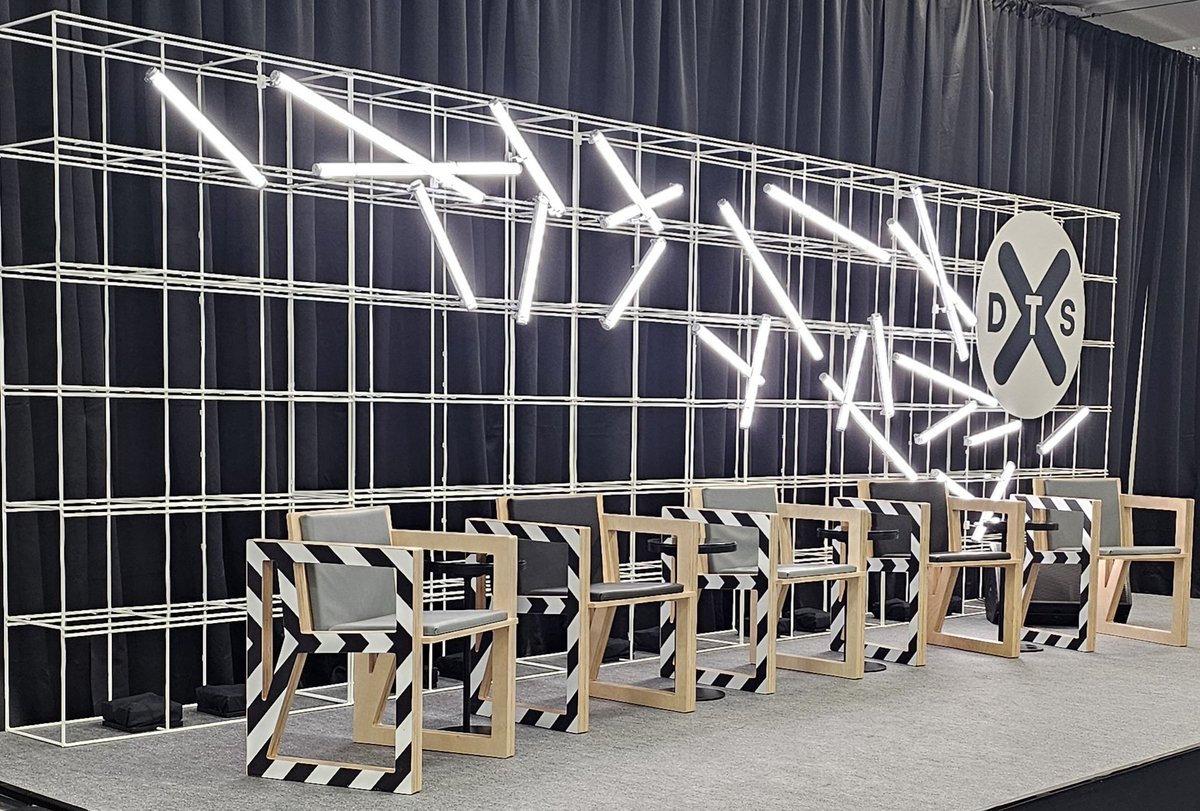 ThinkDesignDub's tweet image. Nexus stage set design and build for @DubTechSummit @TheRDS @Asteraofficial #DubTechSummit #setdesign #thinkdesign