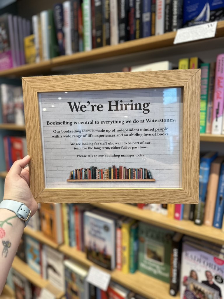 We’re looking for a confident and self-motivated book lover to join our bookselling team! The current vacancy is a 15-hour weekend position (every Saturday and Sunday). 

Please get in touch or come into store for more information on how to apply. 

#Waterstones #WaterstonesJobs
