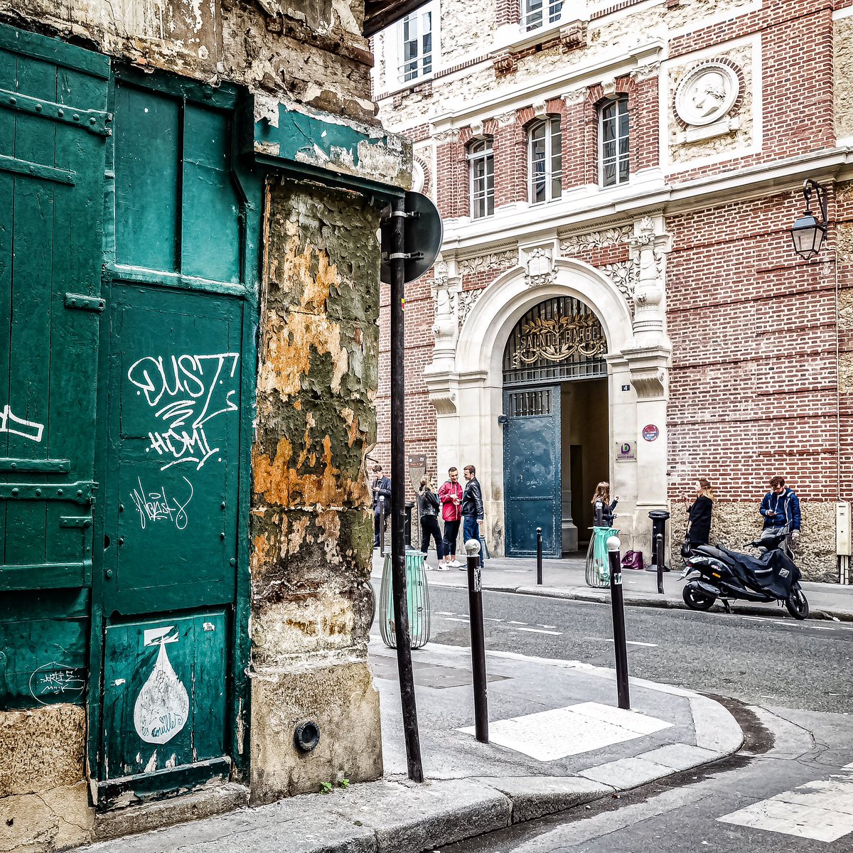 Collège Sainte Barbe, quartier Latin - Paris 5 #parisladouce #paris #pariscartepostale #parisjetaime #pariscityguide #paris5 #thisisparis #visitparisregion #patrimoine #architecture #streetofparis #collegesaintebarbe #quartierlatin