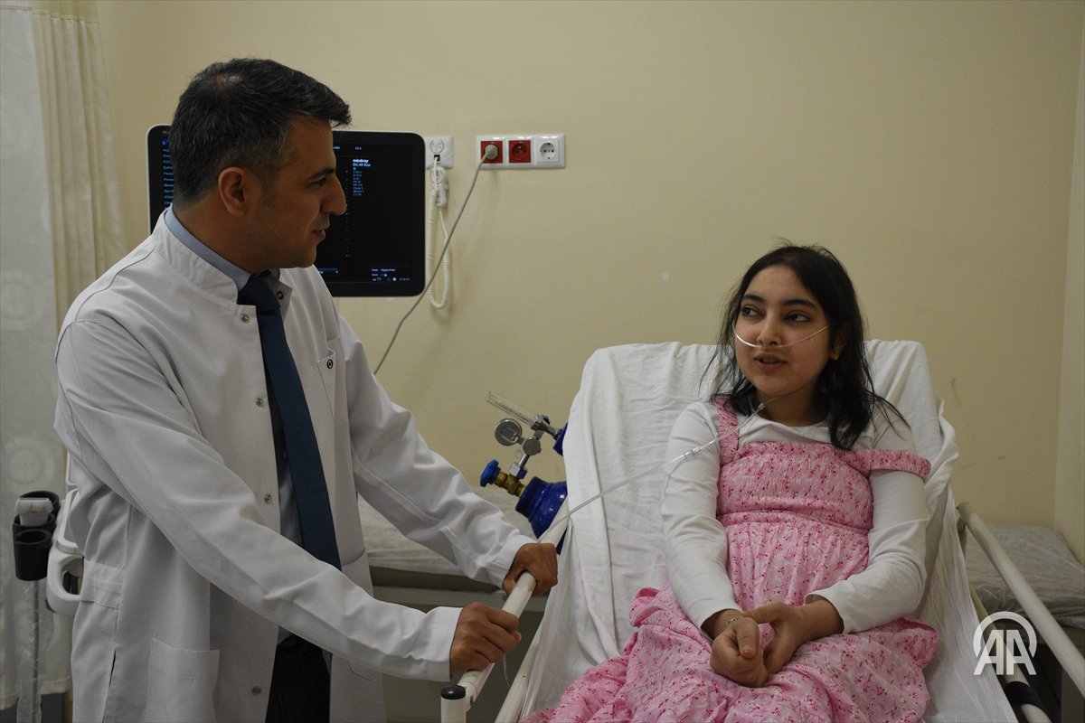 konyasehirhast's tweet photo. Akciğer nakli bekleyen genç hastamız, hastanemiz Çocuk Üroloji Kliniği’nde gerçekleşen eş zamanlı iki ameliyat ile böbrek taşlarından kurtuldu.
https://t.co/MdvDQ4r6F6

#konyaşehirhastanesi
#çocukürolojisi
#konyailsağlıkmüdürlüğü
#sağlıkbakanlığı
#konya https://t.co/VRt1AE0CrR