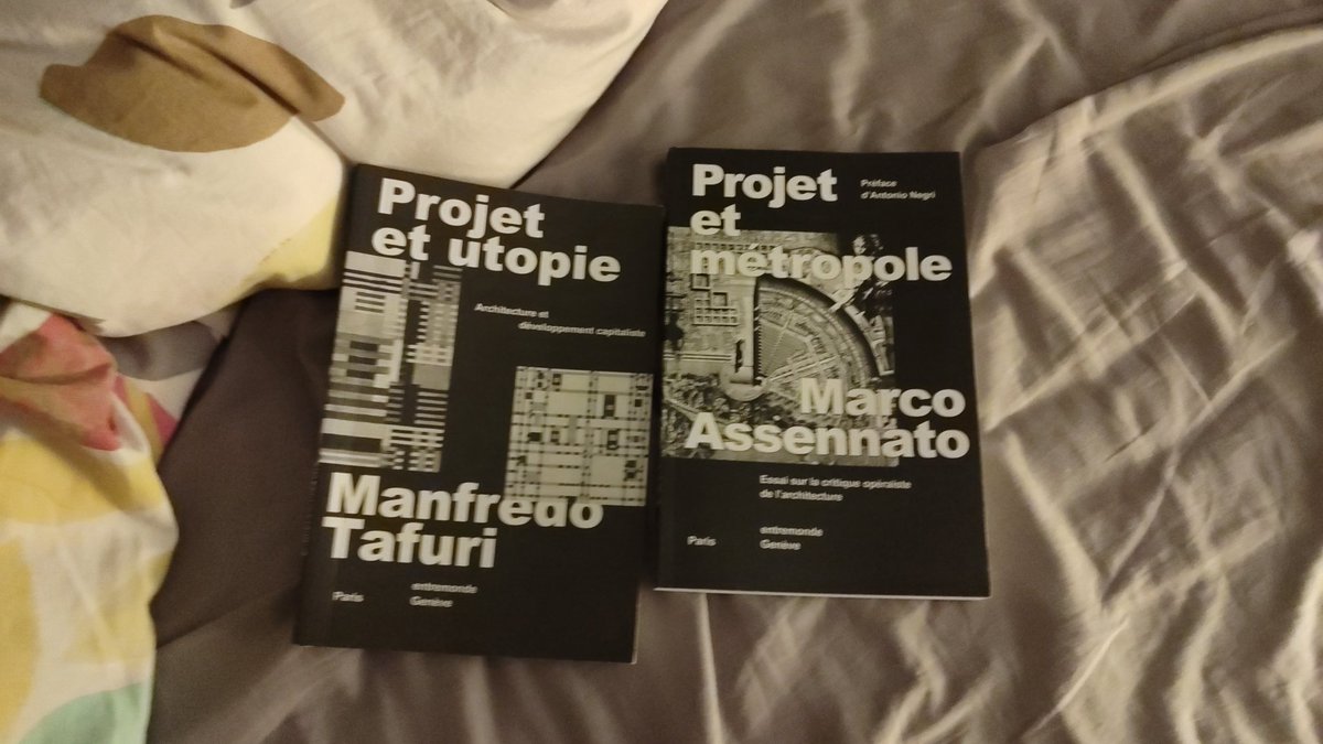 Quin plaer poder compartir experiències amb els companys del món editorial en llengua francesa.

Camarades de <a href="/Ed_Entremonde/">Entremonde</a> <a href="/Ed_Lafabrique/">La fabrique éditions</a> <a href="/Ed_Sociales/">Les Éditions sociales</a> <a href="/amsterdam_ed/">Éditions Amsterdam</a> i molts més
