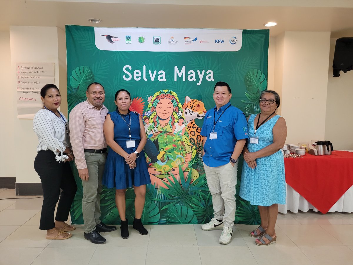 Remote Emerging Disease Intelligence - NETwork (@redinet_program) on Twitter photo REDI-NET partner <a href="/BVECBELIZE/">John Grieco</a> recently participated in the One Health Selva Maya Alliance, Zoonotic Disease Prioritization Workshop in Flores, Peten Guatemala. Read more here:
bvec.nd.edu/news-and-event…
More info about Selva Maya: selvamaya.info/en/mayan-rainf… REDI-NET partner <a href="/BVECBELIZE/">John Grieco</a> recently participated in the One Health Selva Maya Alliance, Zoonotic Disease Prioritization Workshop in Flores, Peten Guatemala. Read more here:
bvec.nd.edu/news-and-event…
More info about Selva Maya: selvamaya.info/en/mayan-rainf…