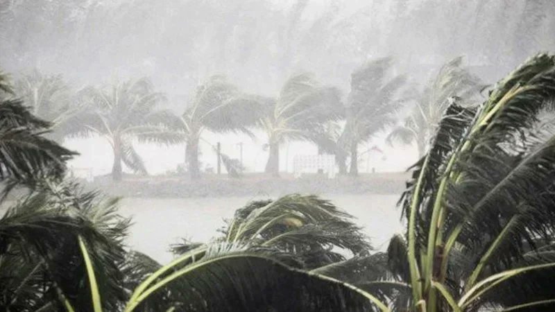 সন্ধ্যার মধ্যে ৬০ কি.মি. বেগে ঝড় হতে পারে যেসব জায়গায়