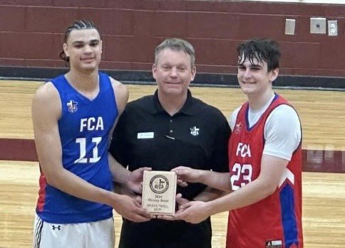 Congratulations to Hunter Fitch as he officially wraps up his high school career at the FCA Victory Bowl Basketball Game! Hunter finished with 32pts and 17 rebounds, leading the blue team to a 81-79 win! He was also named co-mvp of the game! #WEKAT
