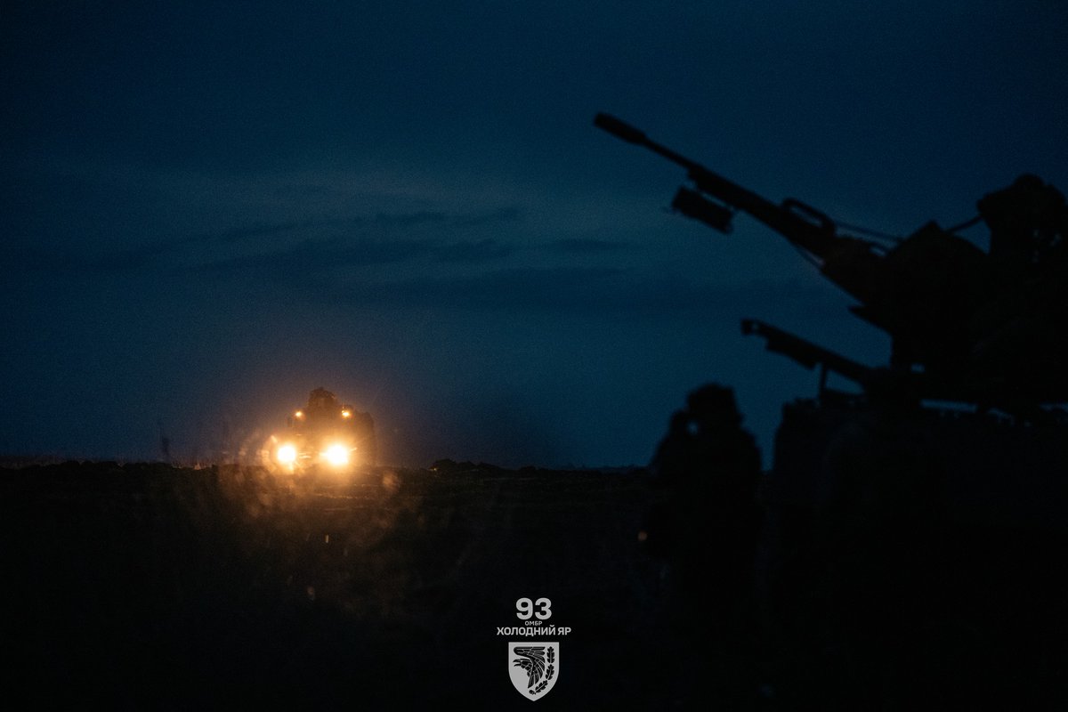 It's always darkest before the dawn. 📷: 93rd Mechanized Brigade