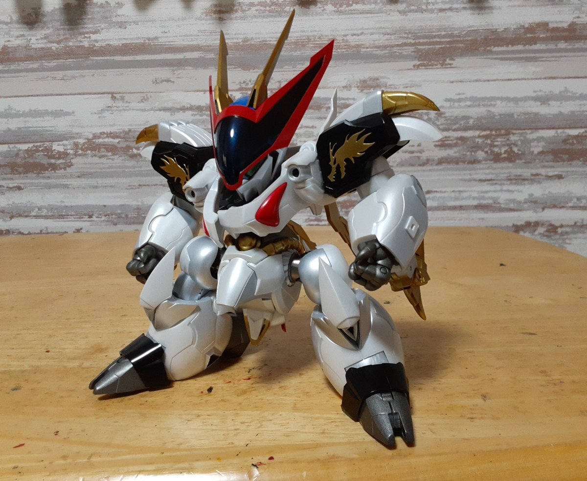 justis10's tweet photo. #千値練
#魔神英雄伝ワタル
#METAMORFORCE
リアル等身がでたと言うことで本家の龍王丸です‼️
もう結構前の商品だから関節緩くなってるけど見た目は最高だね👍️ https://t.co/iIfgE2Bxzd