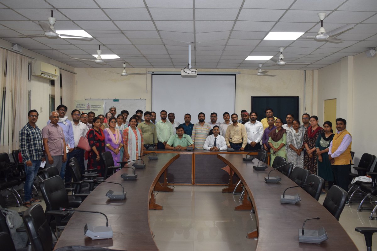 Staff Development at #BHU. Training program on Basic Functionalities of MS Excel for the non-academic staff members by Staff Development Cell of #BanarasHinduUniversity. The session was part of the series of programs aimed at equipping staff with key professional skills.