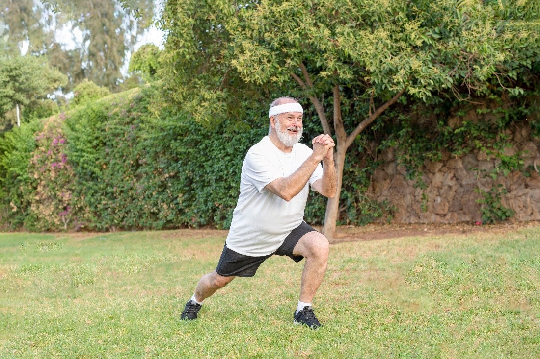 Remote exercise programs can improve cardiovascular health in older rheumatoid arthritis patients that are overweight/obese, based on a clinical trial supported by NIAMS & @NIHAging. 

Read the #OpenAccess research via @ACRhuem: acrjournals.onlinelibrary.wiley.com/doi/full/10.10…  

#ArthritisAwarenessMonth