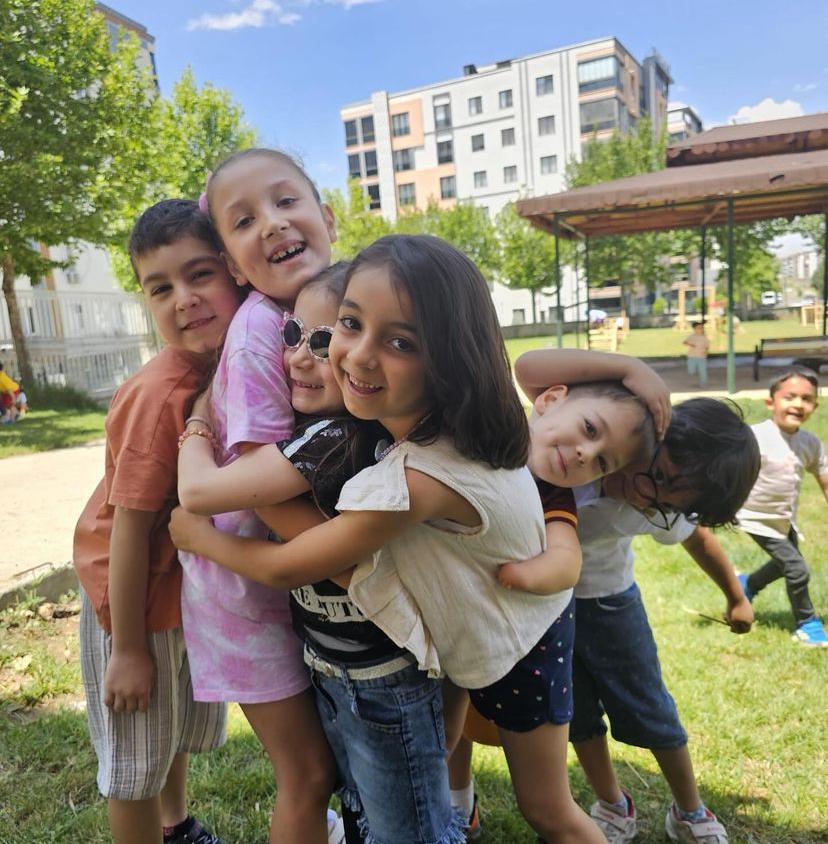 Kampüsümüzde ‘’devlet ve özel anaokullarını’’ misafir ettik🧡💙 #mbaokulları #mbaschools