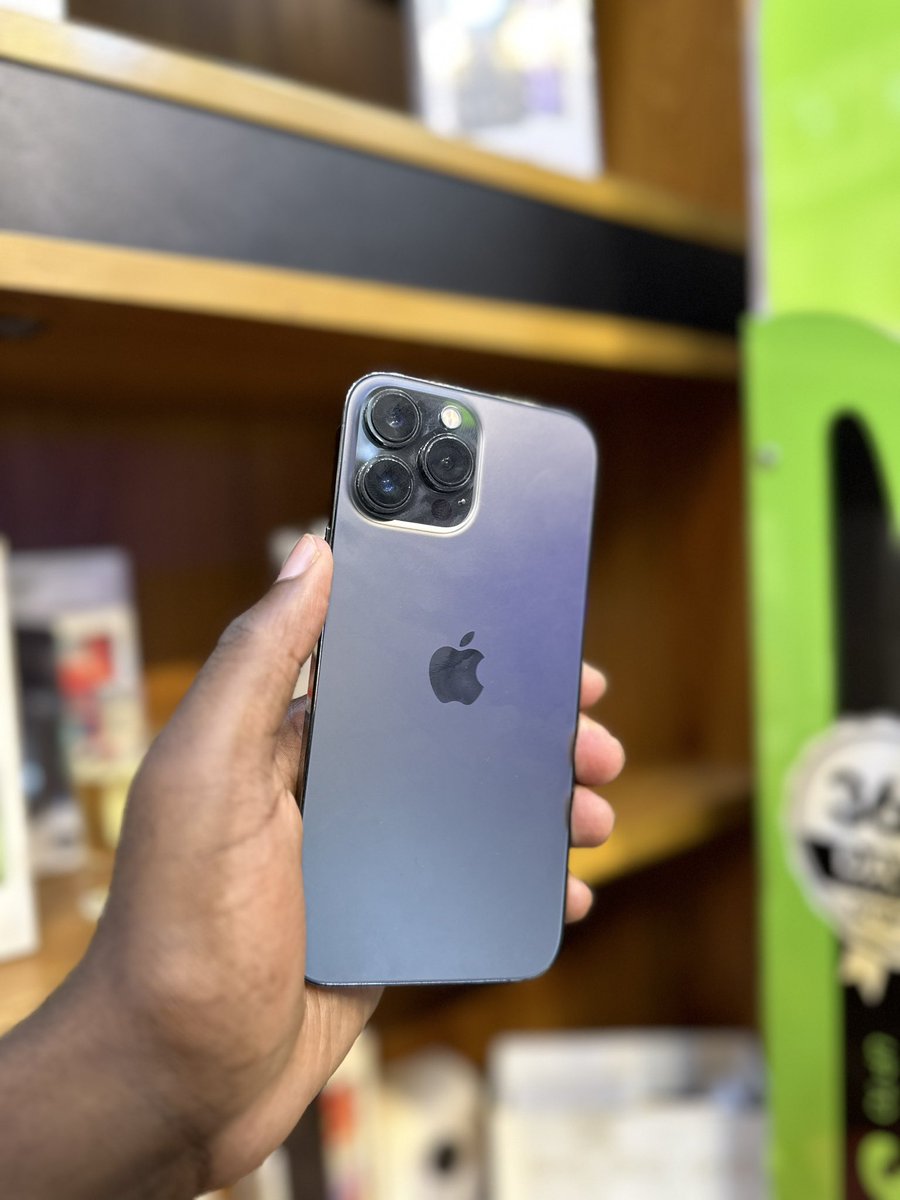 Fixitug's tweet photo. I present to you Available deals 

1. Iphone 14 pro 
2pcs both 2.6m ugx 
256gb battery 78%
128 battery 90% 

2. Iphone 12 pro max 128gb  1.65m 
    Battery 80% 

3. Iphone 13 pro max 128gb 
Battery 86%  2.15m 

6 months warranty included 
#Fixituganda https://t.co/2JAzO9ivRg