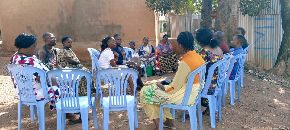 Association of Refugee Women in Uganda tweet media