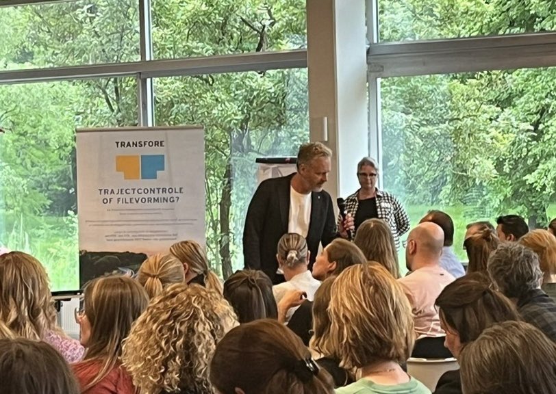 Dagvoorzitter tijdens symposium over grensoverschrijdend gedrag. Heftige verhalen en mensen die NL een stukkie veiliger maken💪 <a href="/Transfore/">Transfore</a> <a href="/Het_OM/">Openbaar Ministerie</a> <a href="/ReclasseringNL/">Reclassering Nederland</a>