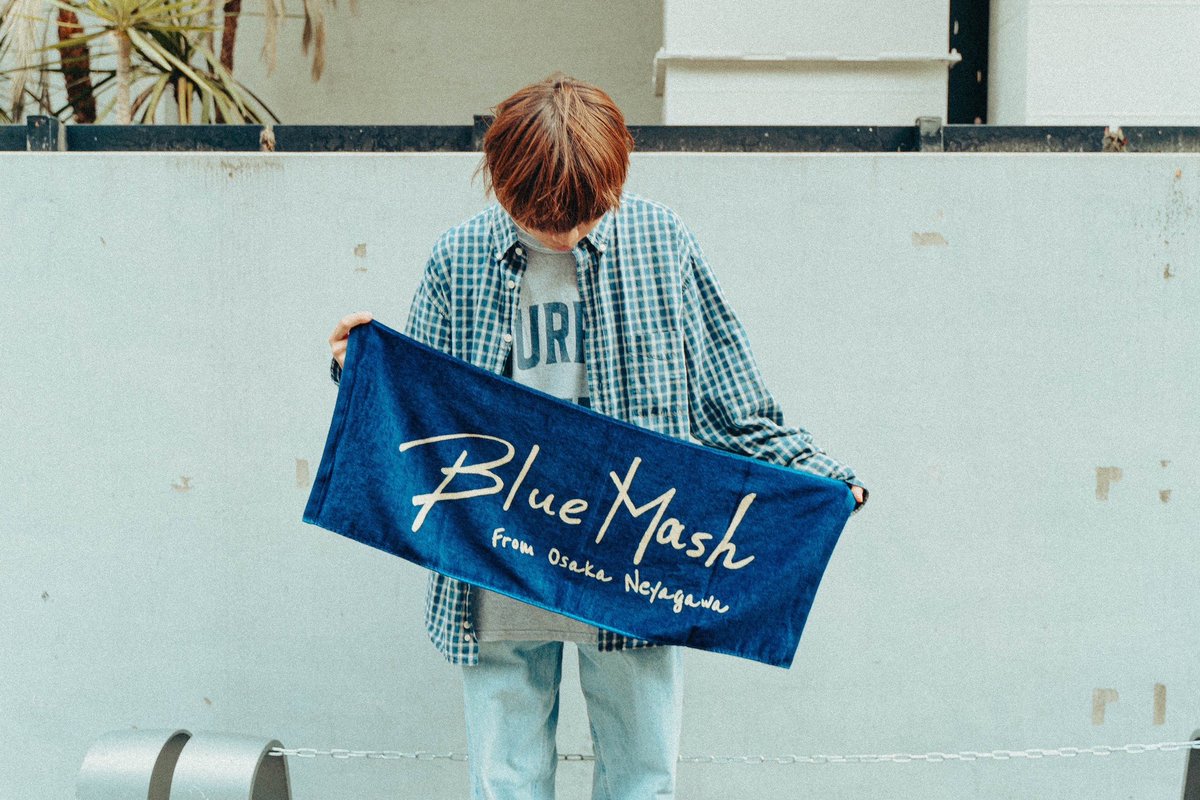 Blue Mashサイン入りタオル GO0DsUWbcAAjvd4.jpg