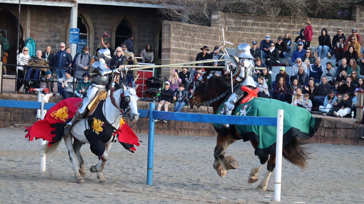 365DaysofSport's tweet image. As most people know Beefy is officially "The World's Biggest Sports Fan"
So when the Australian Jousting Championships are in town, he's the Number 1 ticket holder!
@abcsport &amp;amp; @abcmelbourne throw Beefy into the mix to check out Jousting and report back!
open.spotify.com/episode/7IcmYD…