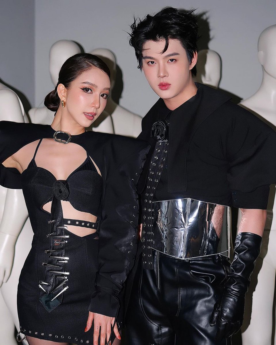 They are so 🔥🔥🔥

#Saint_sup #MingEr
#TpopStageShowpresentedbyPEPSI